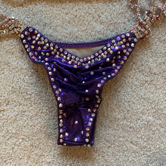 Ravish Sands Custom Competition Bikini - Picture 8 of 8
